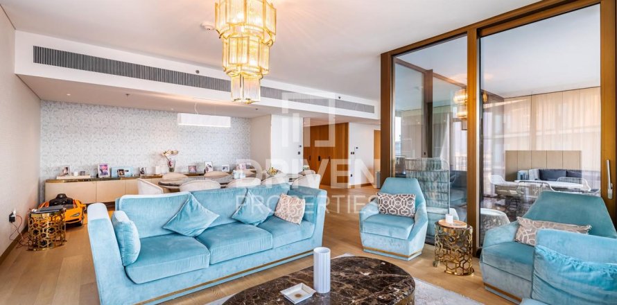 Lägenhet i Jumeirah, Dubai, UAE 3 sovrum, 294 kvm Nr. 654898