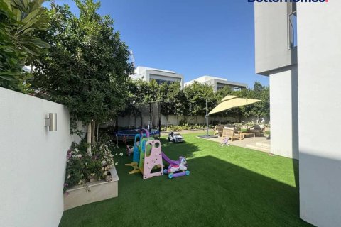 Villa para arrendamento em Dubai Hills Estate, Dubai, EAU 3 quartos, 316 m2 № 645232 - foto 6