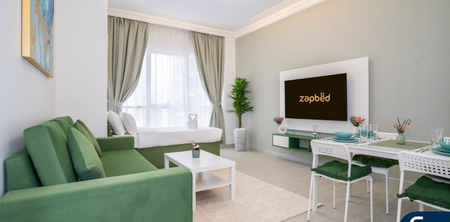 Apartment in Jumeirah Lake Towers, Dubai, UAE 1 bedroom, 67 sq.m. № 668339