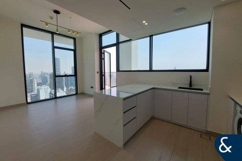 Apartment til leje i Jumeirah Village Circle, Dubai, UAE 2 soveværelser, 103 kvm № 668340 - foto 2