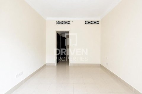 Apartamento en alquiler en Downtown Dubai (Downtown Burj Dubai), Dubai, EAU 2 dormitorios, 132.02 m2 № 765621 - foto 11