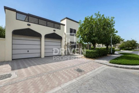 Villa til leje i Jumeirah Park, Dubai, UAE 4 soveværelser, 781.59 kvm № 765625 - foto 29