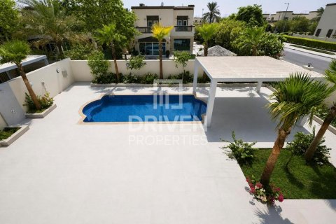 Villa til leje i Jumeirah Park, Dubai, UAE 4 soveværelser, 781.59 kvm № 765625 - foto 25