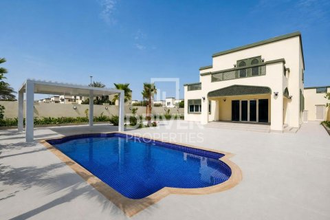 Villa til leje i Jumeirah Park, Dubai, UAE 4 soveværelser, 781.59 kvm № 765625 - foto 27