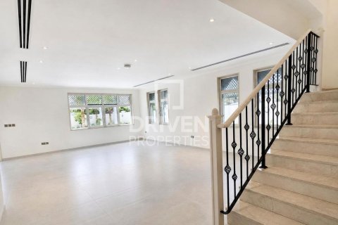 Villa til leje i Jumeirah Park, Dubai, UAE 4 soveværelser, 781.59 kvm № 765625 - foto 19