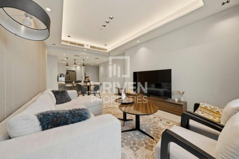 Apartment sa Business Bay, Dubai, UAE 2 silid-tulugan, 122.54 sq.m. № 768467 - larawan 2