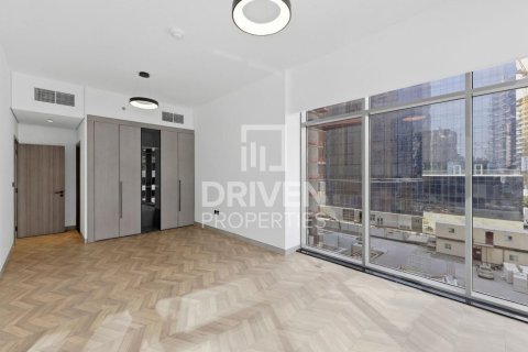 Apartmen di Business Bay, Dubai, UAE 1 bilik tidur, 93.46 meter persegi № 757362 - foto 4