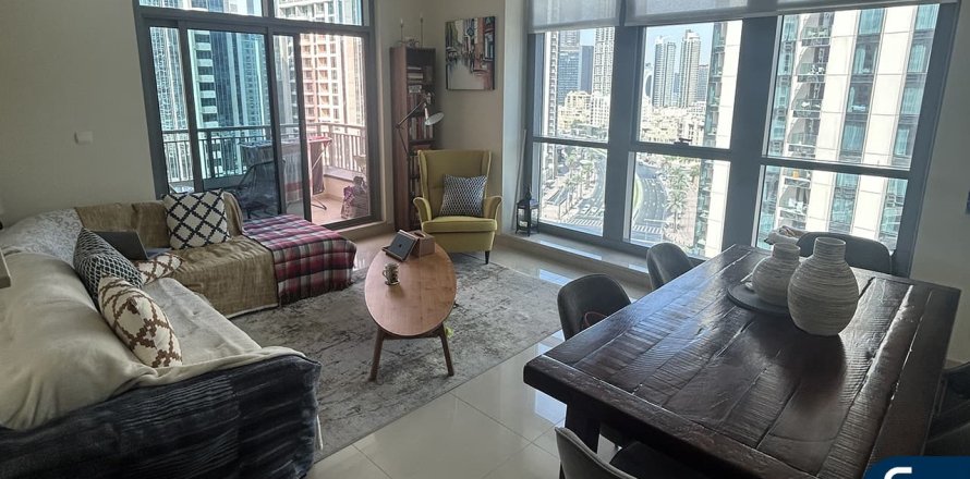 Apartment in Downtown Dubai (Downtown Burj Dubai), UAE 2 bedrooms, 117 sq.m. № 667394