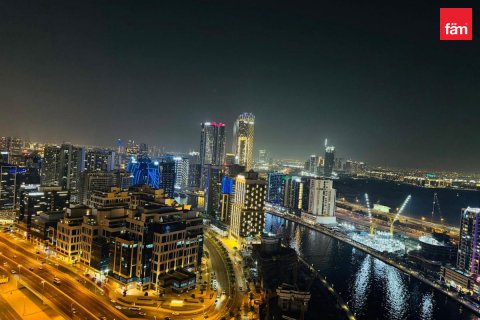 Apartamento en venta en Business Bay, Dubai, EAU 1 dormitorio, 89.6 m2 № 739029 - foto 12