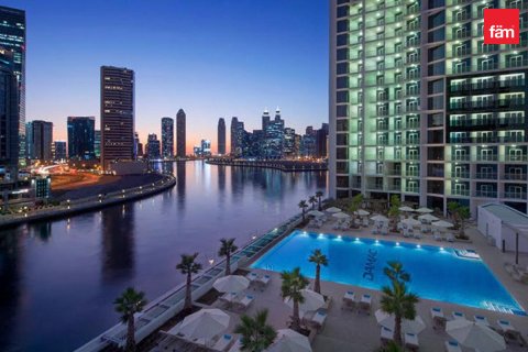 Apartamento en venta en Business Bay, Dubai, EAU 1 dormitorio, 89.6 m2 № 739029 - foto 13