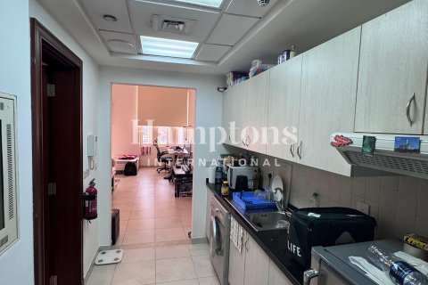 Huoneisto Dubai Sports City, Arabiemiraatit 1 huone, 41.99215600 m2 № 651346 - kuva 11