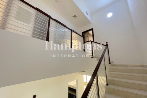 Városi lakóépület itt: Al Furjan, Dubai, EAE, 4 hálószoba, 243.22005400 m², azonosító: 651343 - fénykép 1