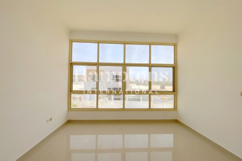 Városi lakóépület itt: Al Furjan, Dubai, EAE, 4 hálószoba, 243.22005400 m², azonosító: 651343 - fénykép 13