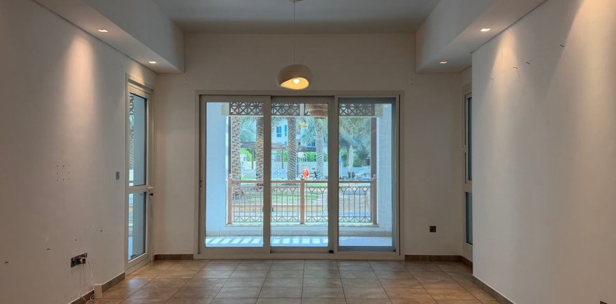 Dzīvoklis Palm Jumeirah, Dubaijā, AAE 2 istabas, 190.1 m2 Nr. 740500