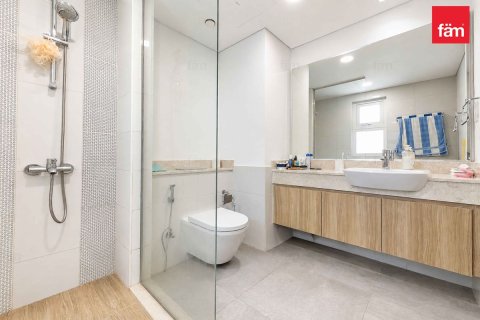 Radhus till försäljning i Dubai, UAE 3 sovrum, 160.6 kvm Nr. 740539 - fotografi 25