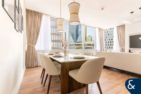 Appartamento in vendita a DIFC, Dubai, EAU 2 camere da letto, 119 mq. № 666717 - foto 4