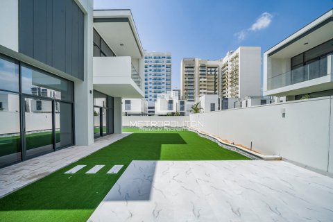 Villa itt: Al Furjan, Dubai, EAE, 4 hálószoba, 575 m², azonosító: 593276 - fénykép 5