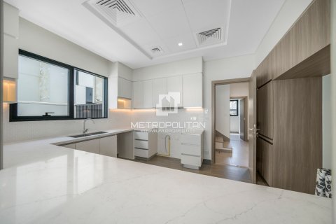 Villa itt: Al Furjan, Dubai, EAE, 4 hálószoba, 575 m², azonosító: 593276 - fénykép 12