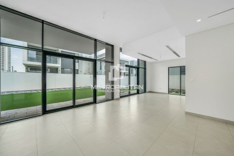 Villa itt: Al Furjan, Dubai, EAE, 4 hálószoba, 575 m², azonosító: 593276 - fénykép 6