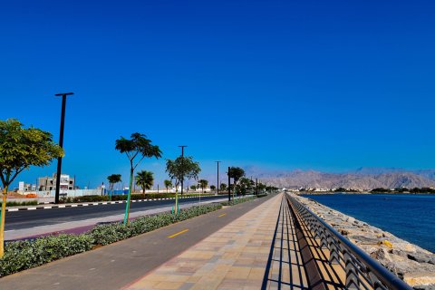 Zemlja u gradu Al Mairid, Ras Al Khaimah, UAE 900 m2 Br. 656260 - Slika 17