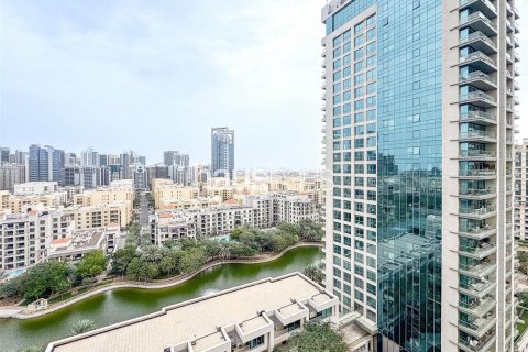 Apartment in The Views, Dubai, UAE 1 bedroom, 68 sq.m. № 625464 - photo 8
