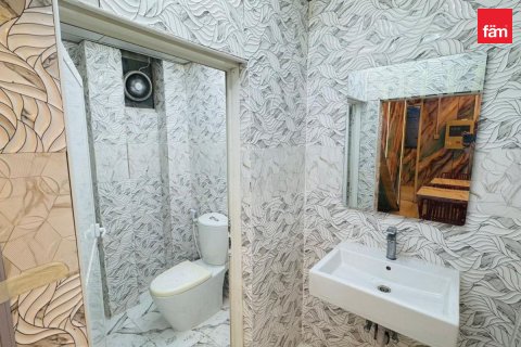 Magacin u Al Quoz, Dubai, UAE 456.6 m2 Br. 763845 - fotografija 10
