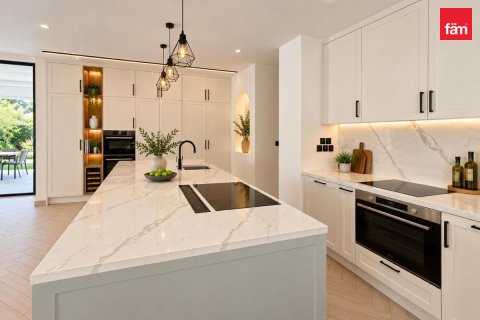 Vila u Dubai, UAE 5 spavaćih soba, 1046.9 m2 Br. 763824 - fotografija 4