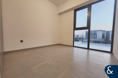 Vila v The Valley, Dubai, SAE 3 spálne, 192 m2 č. 688601 - Fotografia 7