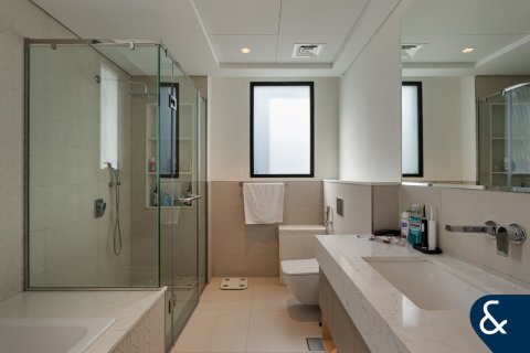 Al Furjan、Dubai、UAE にあるヴィラ販売中 4ベッドルーム、244 m2、No688600 - 写真 12