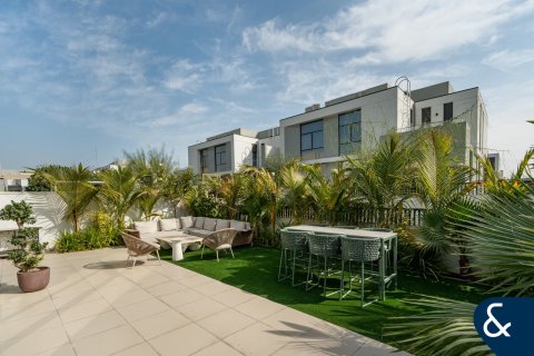 Al Furjan、Dubai、UAE にあるヴィラ販売中 4ベッドルーム、244 m2、No688600 - 写真 20