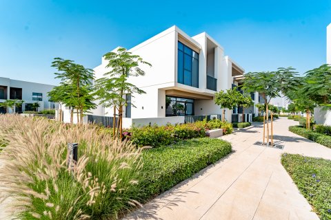 Таунхаус Arabian Ranches 3, Дубай, БАӘ-да 4 жатын бөлмелер, 266 м² № 695974