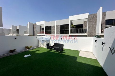 Vilë në Dubai, Emiratet e Bashkuara Arabe 3 dhoma gjumi, 174.8 m2. № 566537 - Foto 20