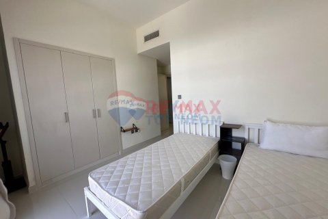 Vilë në Dubai, Emiratet e Bashkuara Arabe 3 dhoma gjumi, 174.8 m2. № 566537 - Foto 18