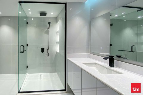 Apartman u Dubai, UAE 3 spavaćih soba, 185 m2 Br. 682132 - fotografija 17