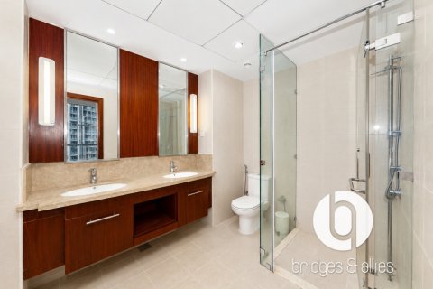 Apartmen di Downtown Dubai (Downtown Burj Dubai), UAE 2 bilik tidur, 109 meter persegi № 730101 - foto 23