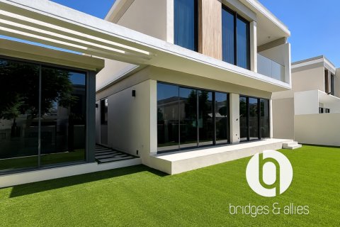 Willa w Tilal Al Ghaf, Dubai, ZEA 4 sypialnie, 381 mkw. nr 730103