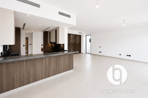 Villa para arrendamento em Tilal Al Ghaf, Dubai, EAU 4 quartos, 381 m2 № 730103 - foto 4
