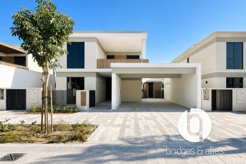 Villa para arrendamento em Tilal Al Ghaf, Dubai, EAU 4 quartos, 381 m2 № 730103 - foto 28