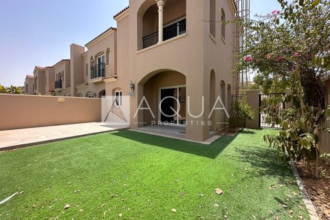 Villa til leie i Serena, Dubai, Emiratene 3 soverom, 213.2 kvm Nr. 740688 - Foto 14