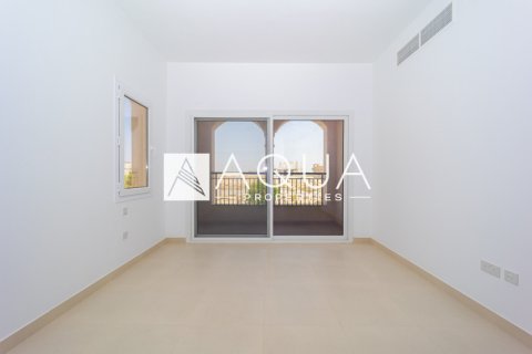 Villa til leie i Serena, Dubai, Emiratene 3 soverom, 213.2 kvm Nr. 740688 - Foto 10