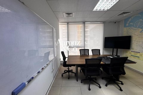 Zyrë në Business Bay, Dubai, Emiratet e Bashkuara Arabe 66 m2. № 740689 - Foto 9