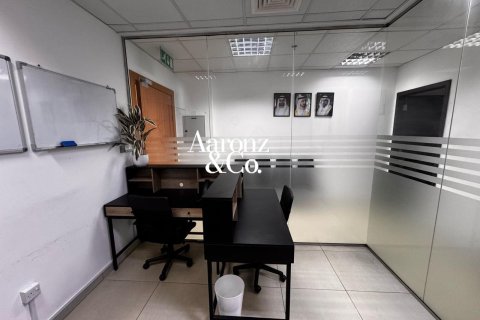 Zyrë në Business Bay, Dubai, Emiratet e Bashkuara Arabe 66 m2. № 740689 - Foto 4