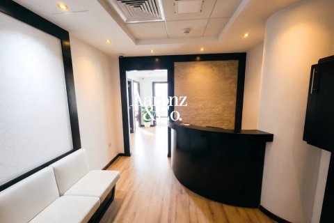Opisina sa Business Bay, Dubai, UAE 87 sq.m. № 740692