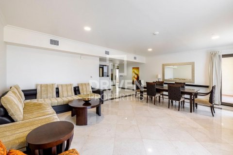 Byt v Jumeirah Beach Residence, Dubai, SAE 3 ložnice, 198 m² Č.: 603519 - fotografie 1