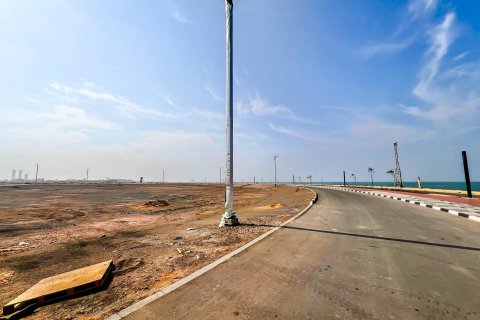 Pozemok v Al Mairid, Ras Al Khaimah, SAE 450 m2 č. 656745 - Fotografia 1