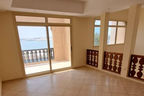 Vila u gradu Al Hamra Village, Ras Al Khaimah, UAE 5 spavaće sobe, 1416 m2 Br. 656748 - Slika 8