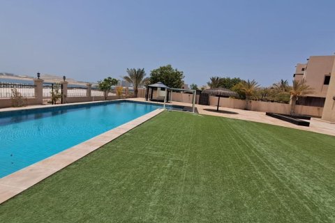 Vila u gradu Al Hamra Village, Ras Al Khaimah, UAE 5 spavaće sobe, 1416 m2 Br. 656748 - Slika 1