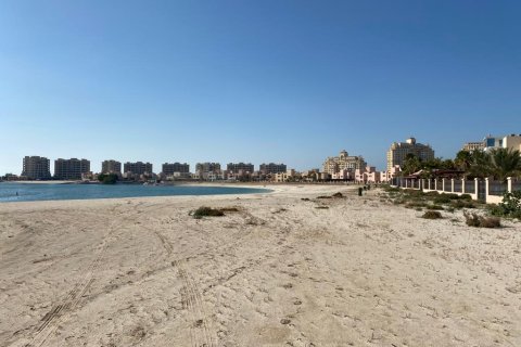 Vila u gradu Al Hamra Village, Ras Al Khaimah, UAE 5 spavaće sobe, 1416 m2 Br. 656748 - Slika 2