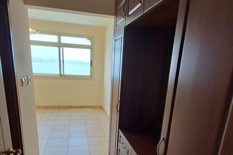 Vila u gradu Al Hamra Village, Ras Al Khaimah, UAE 5 spavaće sobe, 1416 m2 Br. 656748 - Slika 9