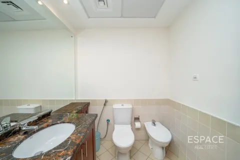 Vila u gradu The Lakes, Dubai, UAE 3 spavaće sobe, 259 m2 Br. 737841 - Slika 1